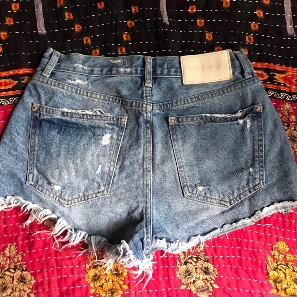 ZARA Womens Short Shorts size 24